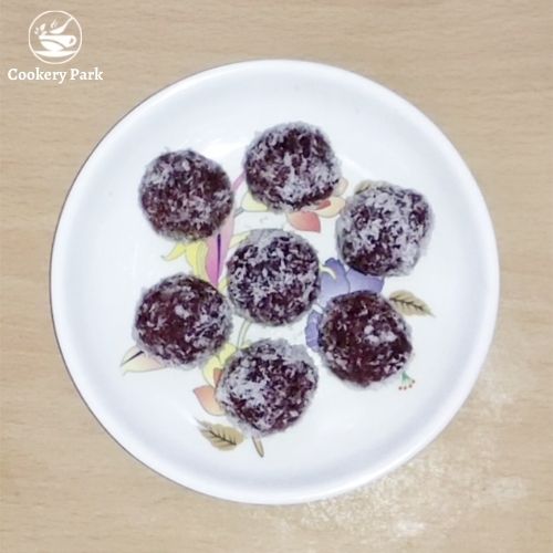 coconut beetroot laddu recipe